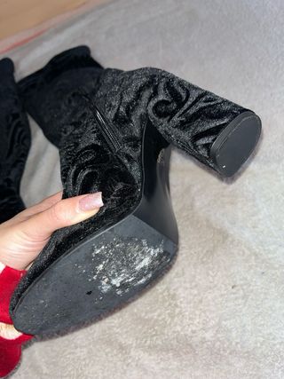 Botas altas terciopelo Heliā negras