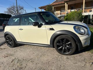 MINI Cooper D 2010