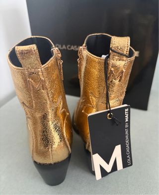 Botines dorados Lola Casademunt by Maite