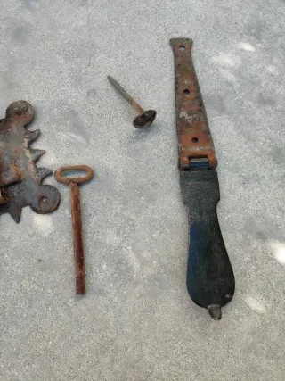 CERRADURA ANTIGUA DE ARCON