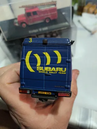 Coches a escala Subaru, Dodge, Citroën