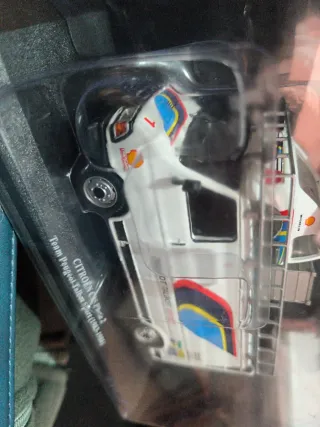 Coches a escala Subaru, Dodge, Citroën