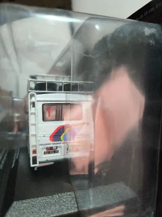 Coches a escala Subaru, Dodge, Citroën