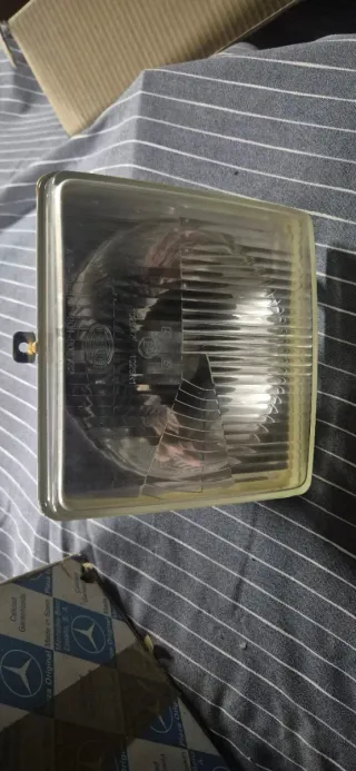 Faro Delantero Mercedes Benz W631 Hella