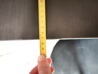 Mesa alta cocina y 2 taburetes negros