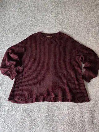 Jersey Pull and Bear Talla S Burdeos