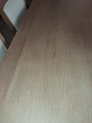 Mesa y 4 Sillas Comedor