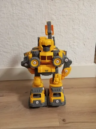 Robot Juguete Transformable Amarillo