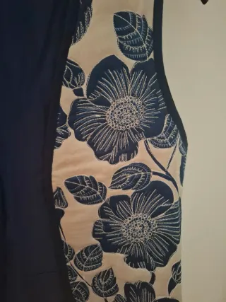 Chaleco Eseoese floral