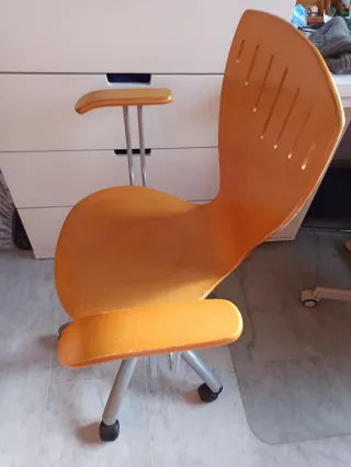 Silla escritorio giratoria oficina madera y metal