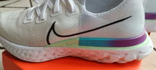 Nike React Infinity Run Flyknit