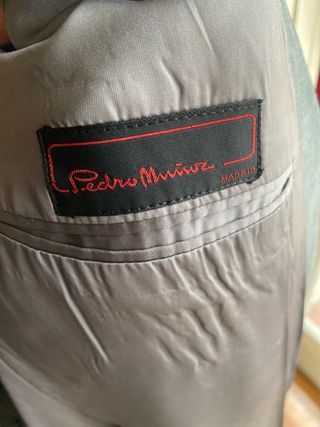 Americana Pedro Muñoz Lino Talla 50 Gris