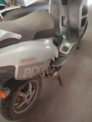 Despiece Aprilia Rally 50 gris