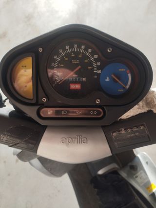 Despiece Aprilia Rally 50 gris