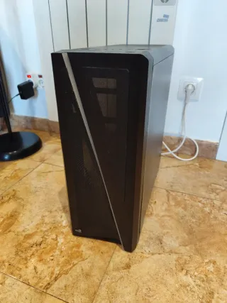 Caja PC ATX/Micro ATX/Mini ATX Negra