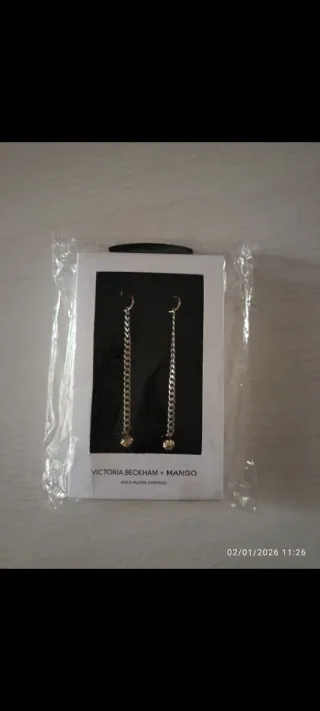 Pendientes largos Mango Victoria Beckham