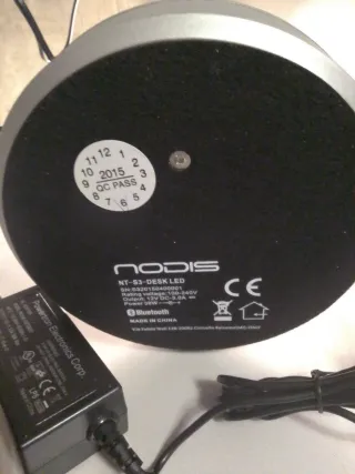 Lampada LED Nodis con Docking Station