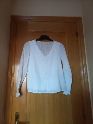 Lote conjunto Falda mini negra y blusa plumeti