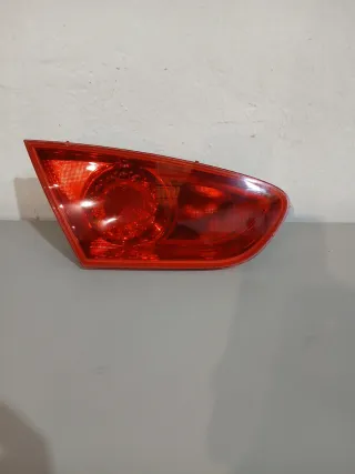 Piloto Trasero Izquierdo Portón Seat León 2013