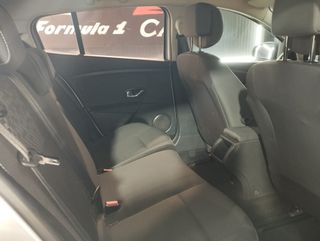 Renault Mégane Emotion 2011 dCi 110 eco2 E5