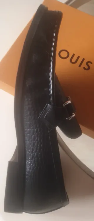 Mocassini Louis Vuitton neri coccodrillo