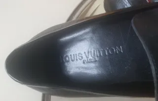 Mocassini Louis Vuitton neri coccodrillo