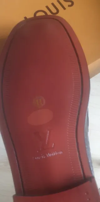 Mocassini Louis Vuitton neri coccodrillo