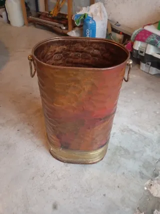 Paragüero de metal ovalado