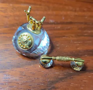 Figura Swarovski Teléfono Cristal Dorado