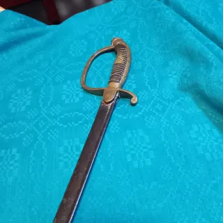 Espada antigua decorativa