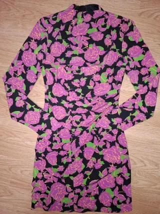 Vestido floral manga larga