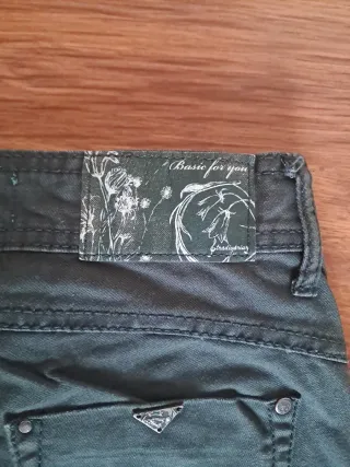 Tejanos mujer verde botella