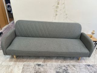 Sofá cama, sofá y 2 sillones + alfombra