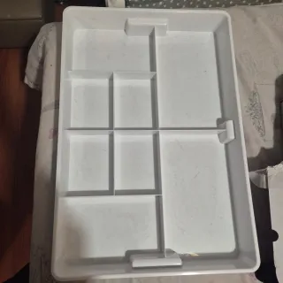 Organizador de plástico blanco