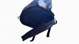 Mochila deportiva Zeus negra y blanca