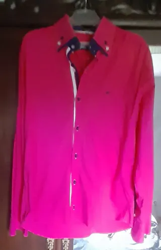 Lote de ropa de hombre/chico.