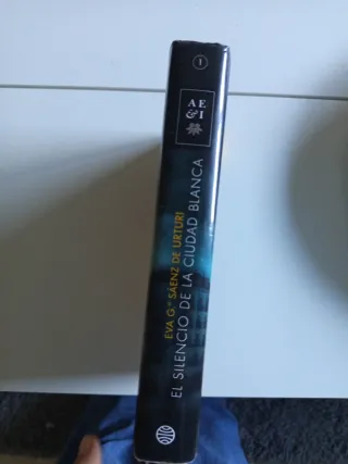 El silencio de la ciudad blanca: Trilogia de la...