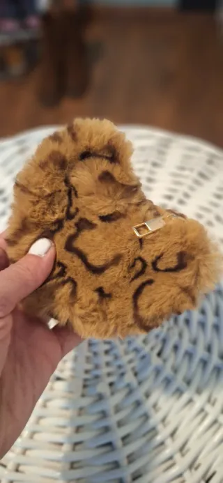 Monedero Corazón Pelo Estampado