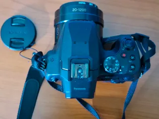 Panasonic Lumix FZ82 Fotocamera Digitale+Flash