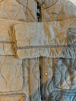 Cazadora Zara acolchada gris. Talla XS. Nueva