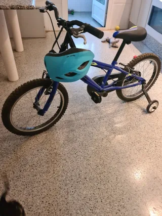 Bicicleta infantil azul
