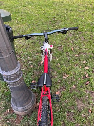 Bicicleta MTB Doble Suspensión Roja