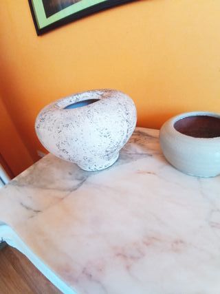 Juego de macetas de loza y ladrillo