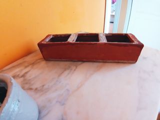Juego de macetas de loza y ladrillo