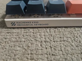 Teclado Mecánico Machenike K500 Coral/Blanco