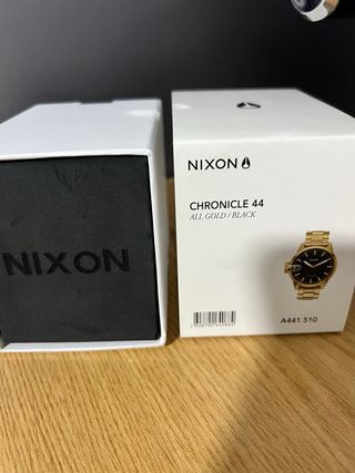Reloj Nixon Chronicle 44 OroyNegro , estado perfet
