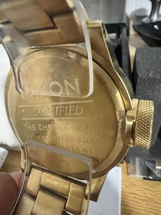 Reloj Nixon Chronicle 44 OroyNegro , estado perfet