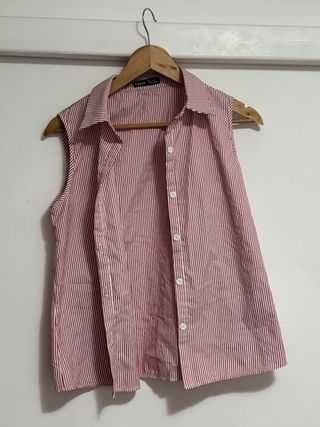 Camisa sin mangas Shein rayas rojas