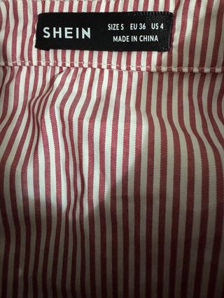 Camisa sin mangas Shein rayas rojas
