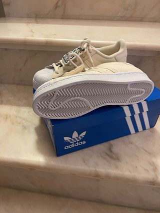 Adidas Superstar Beige Talla 37 1/3